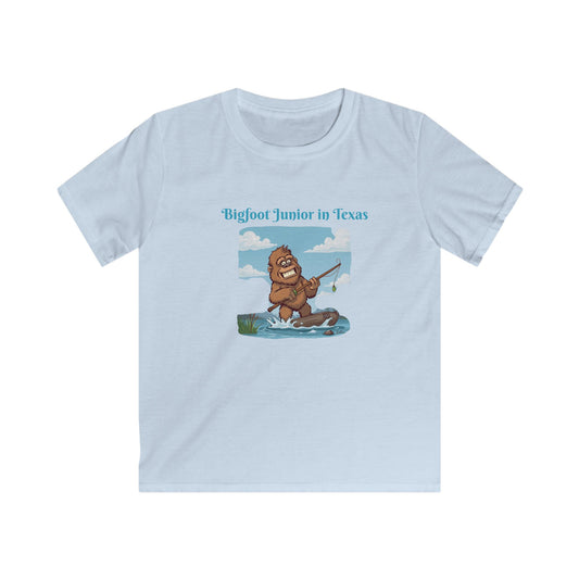Bigfoot Junior Kids Tee | Fun Fishing Shirt for Boys, Summer Playwear, Outdoor Adventure Shirt, Gift for Little Explorers, Bigfoot [...]
